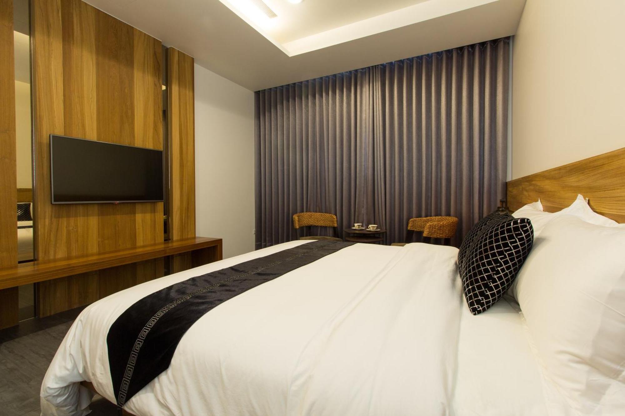Qi Li Xiang Homestay Уцзє Номер фото
